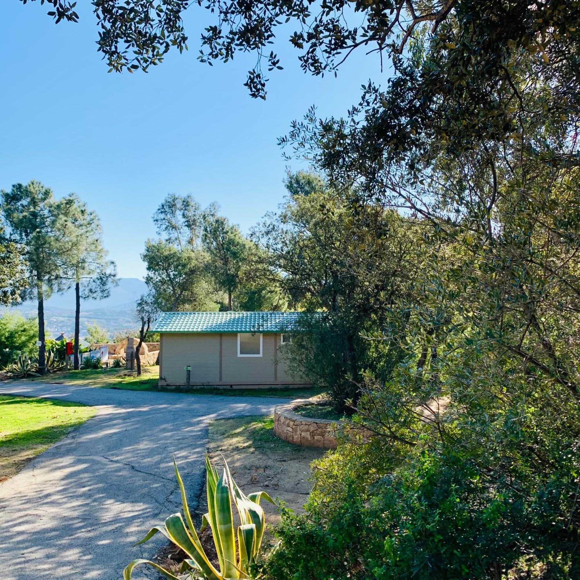 Campsite Vigna Maggiore Olmeto (Corsica)
